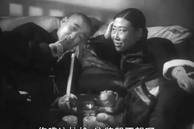 1951年电影《姐姐妹妹站起来》中胭脂虎扮演者李凌云真实经历披露 | 相关图片
